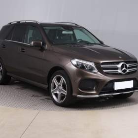 Mercedes- Benz GLE GLE 350 d / 19681026