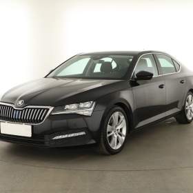 Foto inzerátu Škoda Superb 2.0 TSI