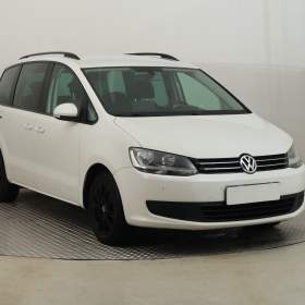 Fotka k inzerátu Volkswagen Sharan 2.0 TDI / 18744777