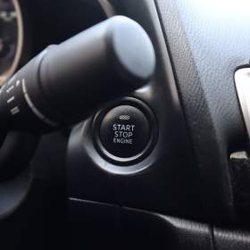 Foto inzerátu Mazda 3 2.0 Skyactiv-G