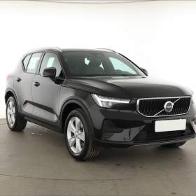 Foto inzerátu Volvo XC40 B3