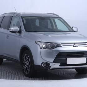 Foto inzerátu Mitsubishi Outlander 2.2 DI-D