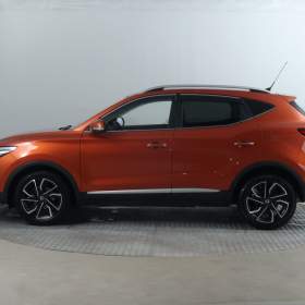 Foto inzerátu MG ZS SUV 1.0 Turbo