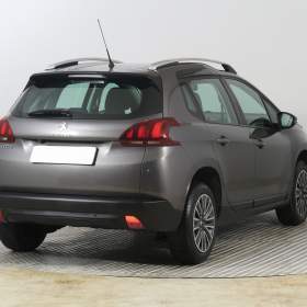 Foto inzerátu Peugeot 2008 1.2 PureTech