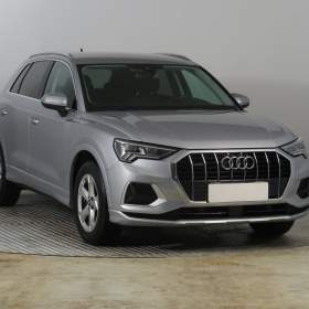 Audi Q3 40 TFSI / 19683343