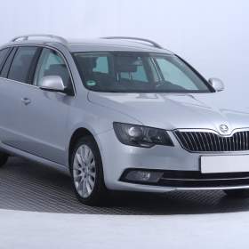 Škoda Superb 2.0 TDI / 19683350