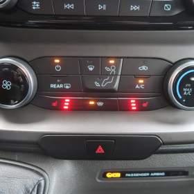 Foto inzerátu Ford Transit Custom 2.0 EcoBlue