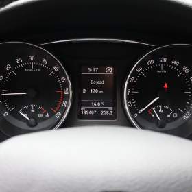 Skoda Superb 2.0 TDI / 19683728
