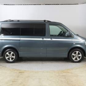 Foto inzerátu Volkswagen Multivan 2.5 TDI