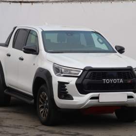 Toyota Hilux 2.8 D- 4D / 19683749