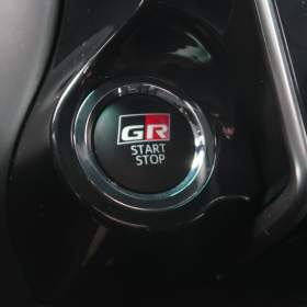 Foto inzerátu Toyota Hilux 2.8 D-4D