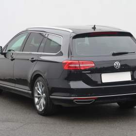 Foto inzerátu Volkswagen Passat 2.0 BiTDI