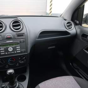 Foto inzerátu Ford Fiesta 1.3 i