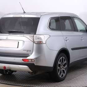 Foto inzerátu Mitsubishi Outlander 2.2 DI-D
