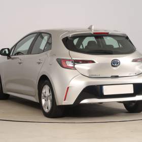 Foto inzerátu Toyota Corolla 1.8 Hybrid
