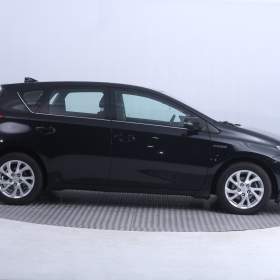 Foto inzerátu Toyota Auris Hybrid