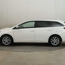 Foto inzerátu Toyota Auris 1.6 D-4D