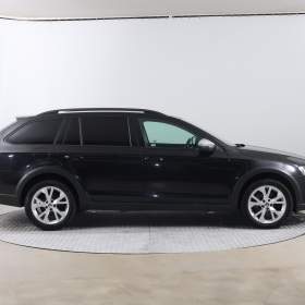 Foto inzerátu Škoda Octavia Scout 2.0 TDI