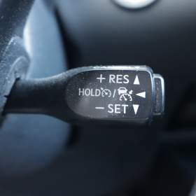 Foto inzerátu Toyota C-HR 1.8 Hybrid