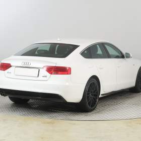 Foto inzerátu Audi A5 2.0 TDI