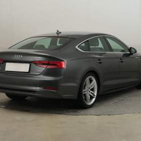 Foto inzerátu Audi A5 2.0 TDI