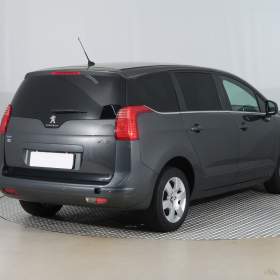 Foto inzerátu Peugeot 5008 1.6 BlueHDi