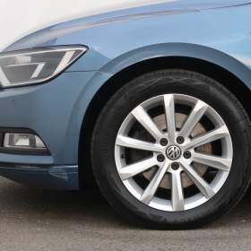 Foto inzerátu Volkswagen Passat 2.0 TDI
