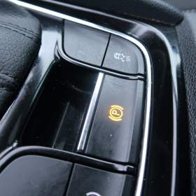 Foto inzerátu Škoda Karoq 1.6 TDI