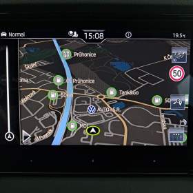 Foto inzerátu Skoda Karoq 2.0 TDI
