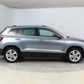 Foto inzerátu Škoda Karoq 1.5 TSI