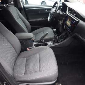 Foto inzerátu Toyota Corolla 1.6 Valvematic