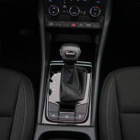 Foto inzerátu Škoda Karoq 1.5 TSI