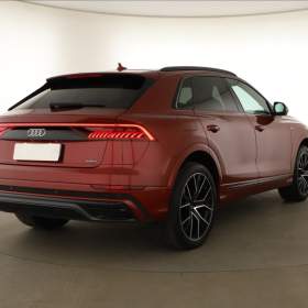 Foto inzerátu Audi Q8 50 TDI