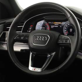 Foto inzerátu Audi Q8 50 TDI