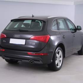 Foto inzerátu Audi Q5 3.0 TDI