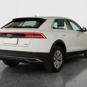 Foto inzerátu Audi Q8 55 TFSI