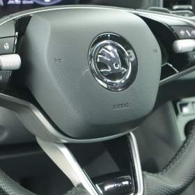 Foto inzerátu Skoda Karoq 1.5 TSI