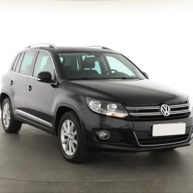 VW Tiguan 2.0 TDI / 19752526