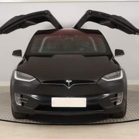 Foto inzerátu Tesla Model X 90D