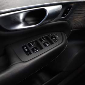 Foto inzerátu Volvo XC90 B5 AWD