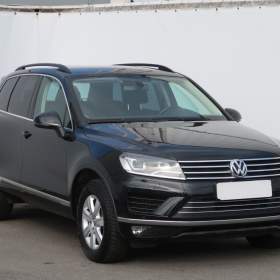 VW Touareg 3.0 TDI / 19770123