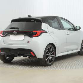 Foto inzerátu Toyota Yaris 1.5 VVT-i Hybrid