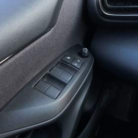 Foto inzerátu Toyota Yaris 1.5 VVT-i Hybrid