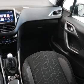 Foto inzerátu Peugeot 2008 1.2 PureTech