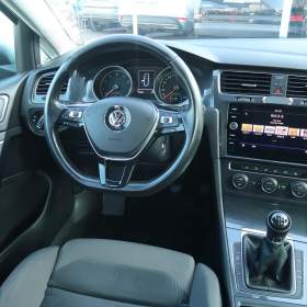 Foto inzerátu VW Golf 1.0 TSI
