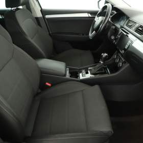 Foto inzerátu Skoda Superb 2.0 TDI