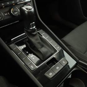 Foto inzerátu Skoda Superb 2.0 TDI
