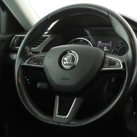 Foto inzerátu Skoda Superb 2.0 TDI