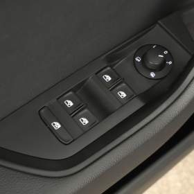 Foto inzerátu Skoda Superb 2.0 TDI