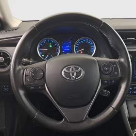 Foto inzerátu Toyota Corolla 1.6 Valvematic